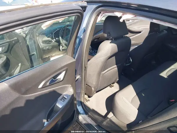 1G1ZD5ST7KF181333 2019 CHEVROLET MALIBU - Image 8
