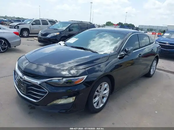 1G1ZD5ST7KF184913 2019 CHEVROLET MALIBU - Image 2