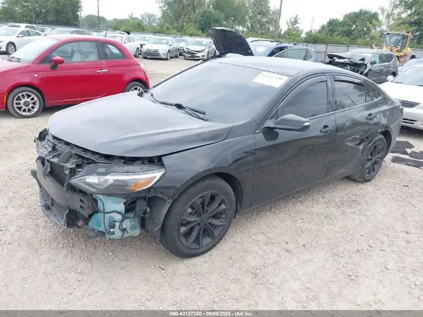 1G1ZD5ST7KF185396 2019 CHEVROLET MALIBU - Image 2
