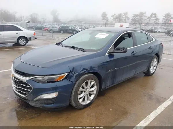 1G1ZD5ST7KF190887 2019 CHEVROLET MALIBU - Image 2