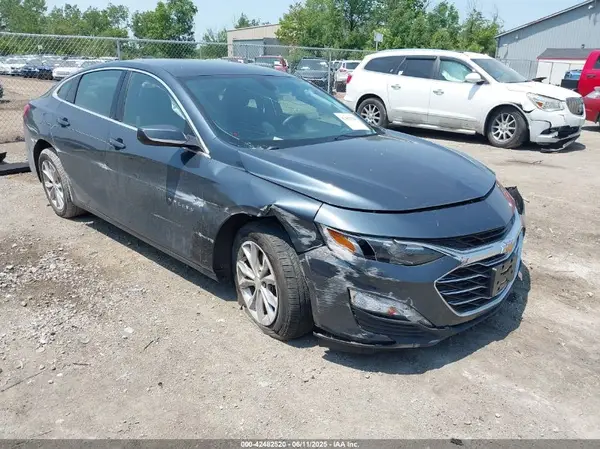 1G1ZD5ST7KF192137 2019 CHEVROLET MALIBU - Image 1