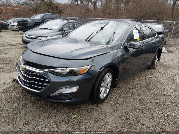 1G1ZD5ST7KF207736 2019 CHEVROLET MALIBU - Image 2