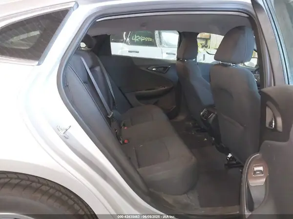1G1ZD5ST7KF210166 2019 CHEVROLET MALIBU - Image 8