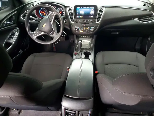 1G1ZD5ST7KF210524 2019 CHEVROLET MALIBU - Image 8