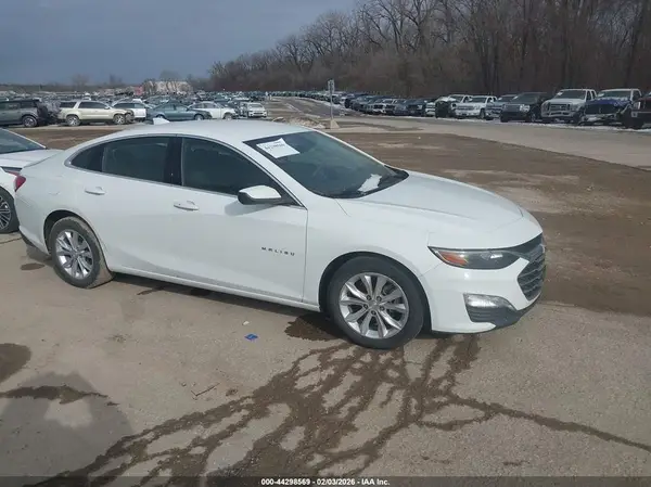 1G1ZD5ST7KF213326 2019 CHEVROLET MALIBU - Image 1