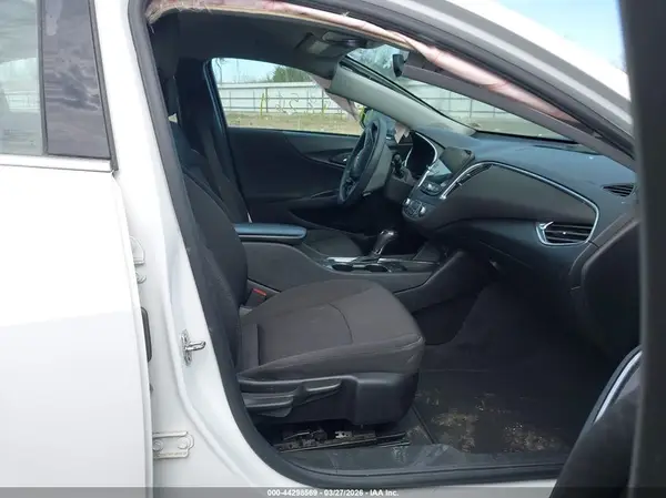 1G1ZD5ST7KF213326 2019 CHEVROLET MALIBU - Image 8