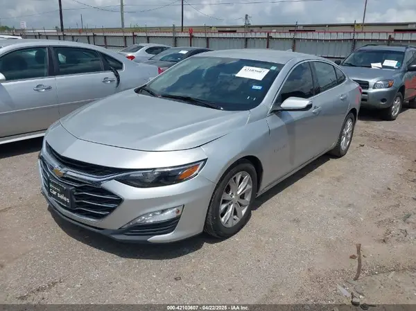1G1ZD5ST7KF217148 2019 CHEVROLET MALIBU - Image 2