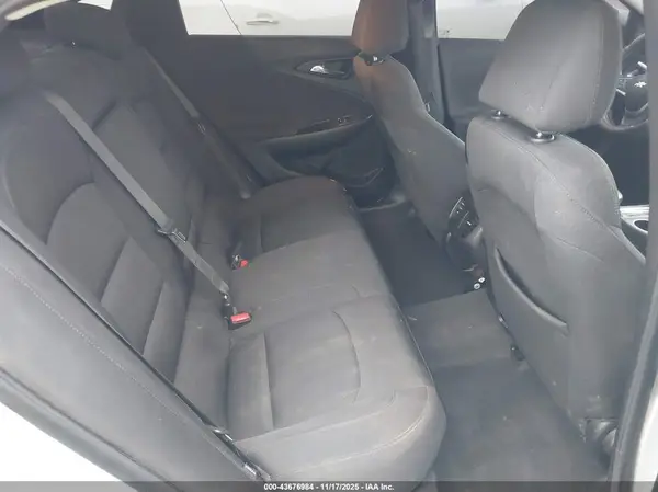 1G1ZD5ST7KF217957 2019 CHEVROLET MALIBU - Image 8