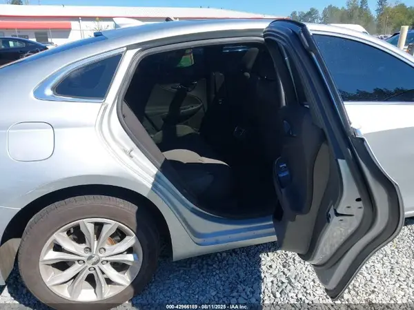 1G1ZD5ST7KF224276 2019 CHEVROLET MALIBU - Image 8