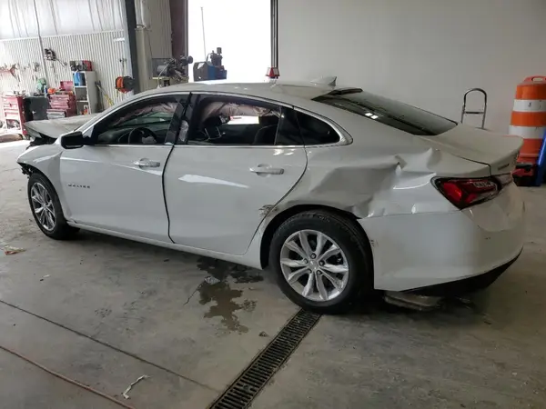 1G1ZD5ST7LF015914 2020 CHEVROLET MALIBU - Image 2