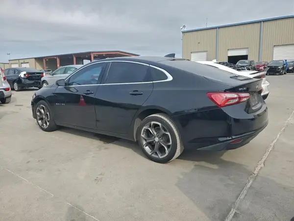 1G1ZD5ST7LF100686 2020 CHEVROLET MALIBU - Image 2