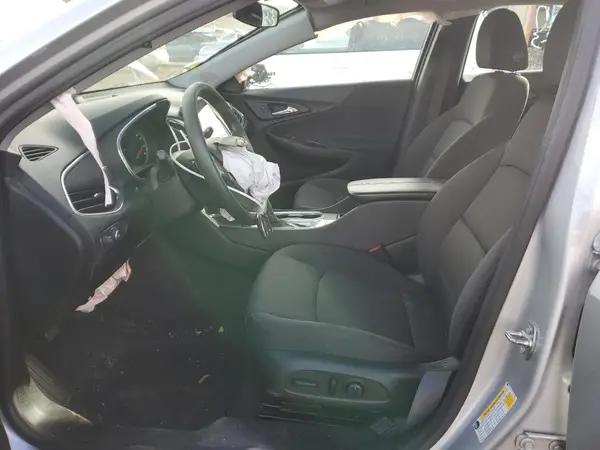 2020 CHEVROLET MALIBU auction photo 7
