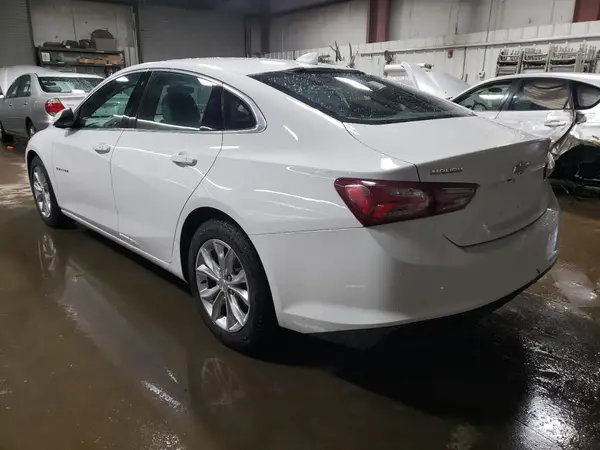 1G1ZD5ST7MF024050 2021 CHEVROLET MALIBU - Image 2