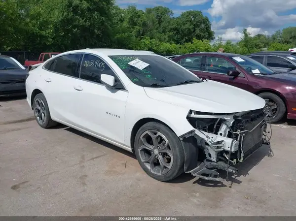 1G1ZD5ST7MF026137 2021 CHEVROLET MALIBU - Image 1