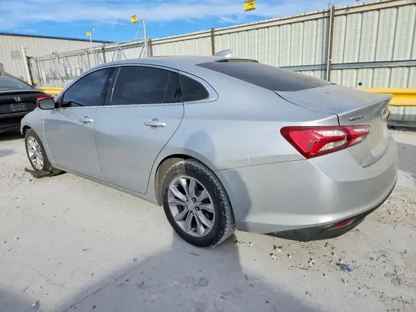 1G1ZD5ST7NF123131 2022 CHEVROLET MALIBU - Image 2