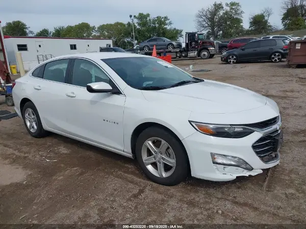 1G1ZD5ST7NF152404 2022 CHEVROLET MALIBU - Image 1