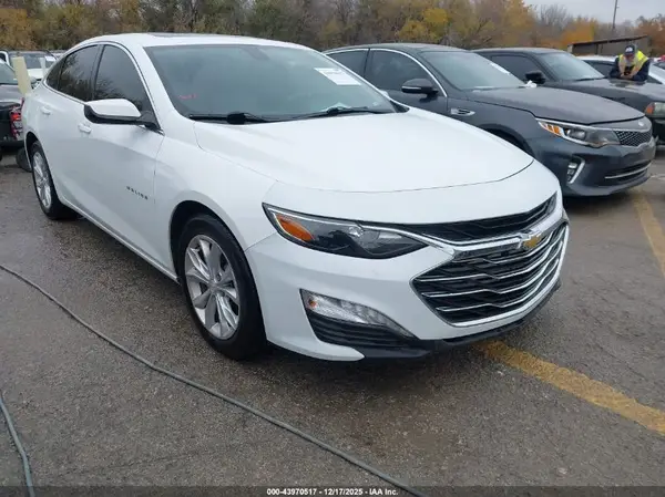 1G1ZD5ST7NF159577 2022 CHEVROLET MALIBU - Image 1