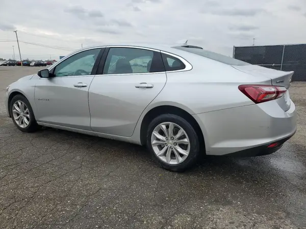 1G1ZD5ST7NF174211 2022 CHEVROLET MALIBU - Image 2