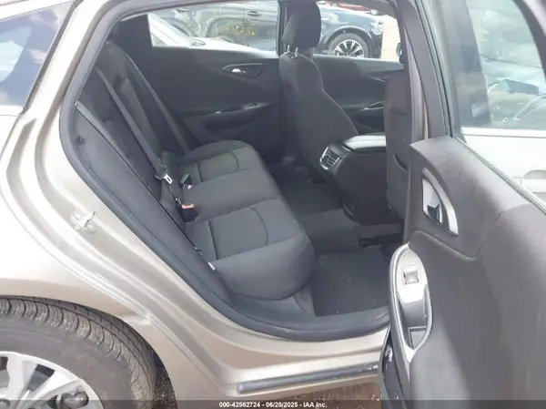1G1ZD5ST7RF219010 2024 CHEVROLET MALIBU - Image 8