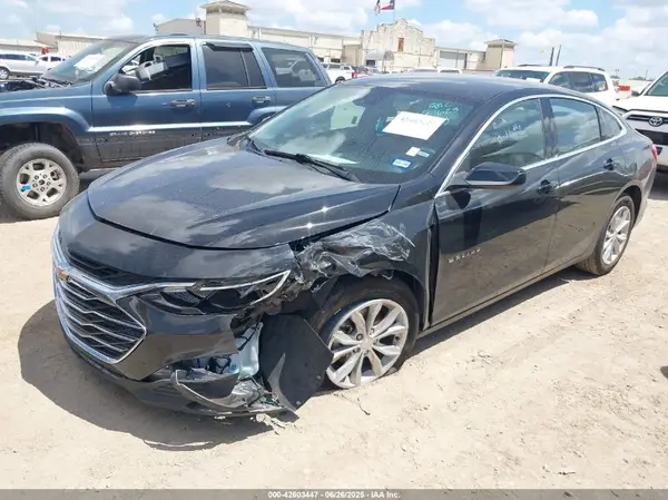 1G1ZD5ST7SF121584 2025 CHEVROLET MALIBU - Image 2