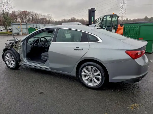 1G1ZD5ST7SF122900 2025 CHEVROLET MALIBU - Image 2