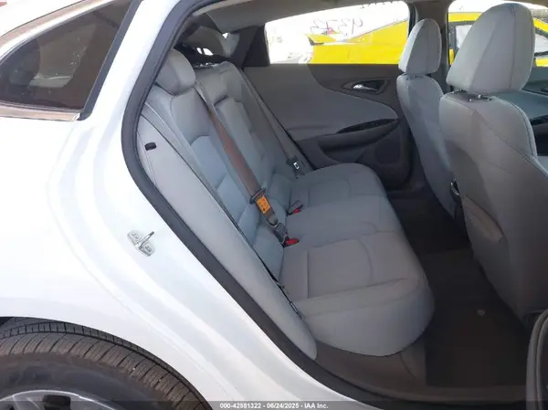1G1ZD5ST7SF124257 2025 CHEVROLET MALIBU - Image 8