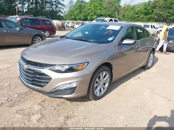 1G1ZD5ST7SF145187 2025 CHEVROLET MALIBU - Image 2