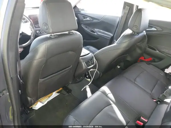 1G1ZD5ST8JF105697 2018 CHEVROLET MALIBU - Image 8