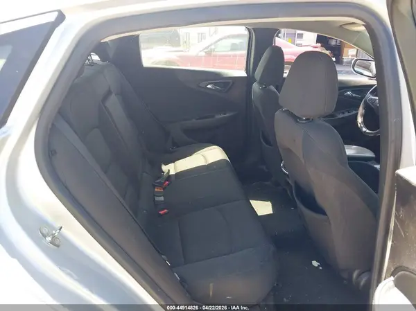 1G1ZD5ST8JF111368 2018 CHEVROLET MALIBU - Image 8
