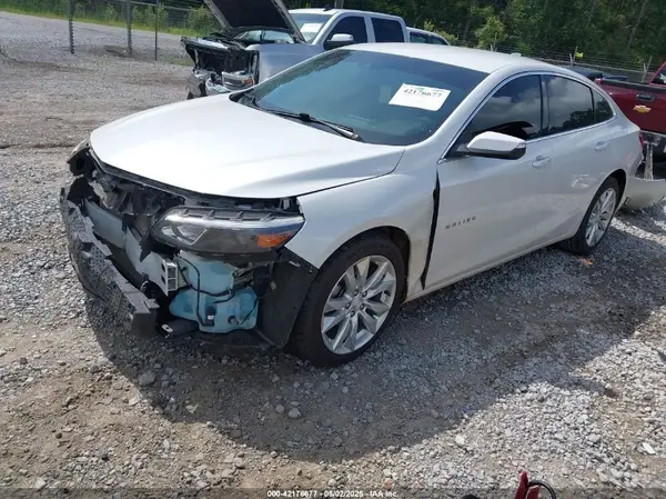 1G1ZD5ST8JF111418 2018 CHEVROLET MALIBU - Image 2