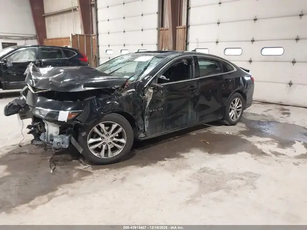 1G1ZD5ST8JF112150 2018 CHEVROLET MALIBU - Image 2