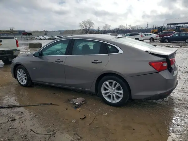 1G1ZD5ST8JF113833 2018 CHEVROLET MALIBU - Image 2