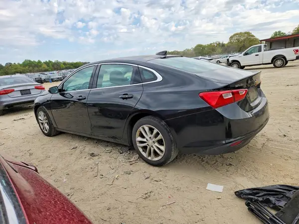 1G1ZD5ST8JF121611 2018 CHEVROLET MALIBU - Image 2