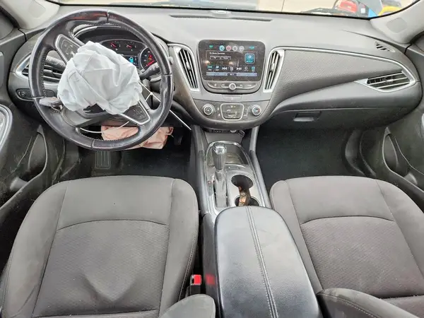 1G1ZD5ST8JF121611 2018 CHEVROLET MALIBU - Image 8