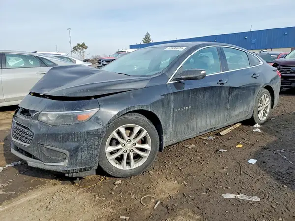 1G1ZD5ST8JF121737 2018 CHEVROLET MALIBU - Image 1
