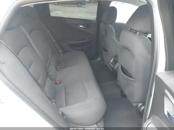 1G1ZD5ST8JF124833 2018 CHEVROLET MALIBU - Image 8