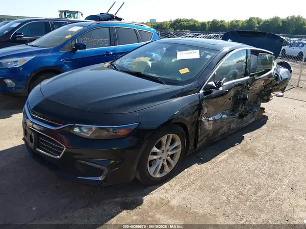 1G1ZD5ST8JF130812 2018 CHEVROLET MALIBU - Image 2