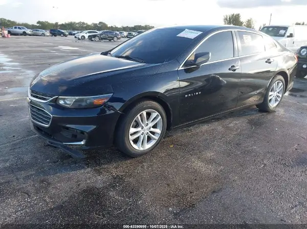 1G1ZD5ST8JF134794 2018 CHEVROLET MALIBU - Image 2