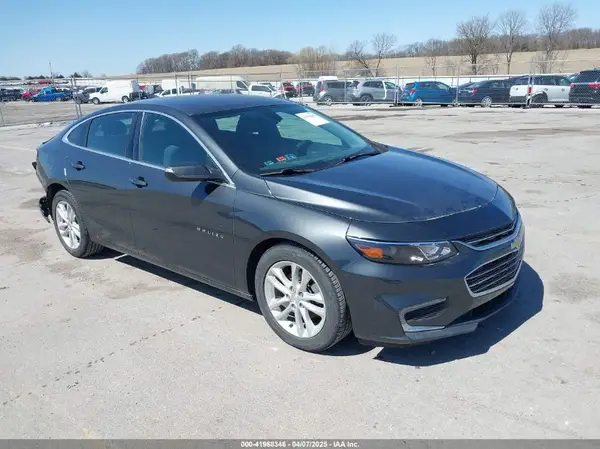 1G1ZD5ST8JF137789 2018 CHEVROLET MALIBU - Image 1