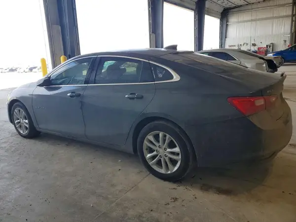 1G1ZD5ST8JF142362 2018 CHEVROLET MALIBU - Image 2