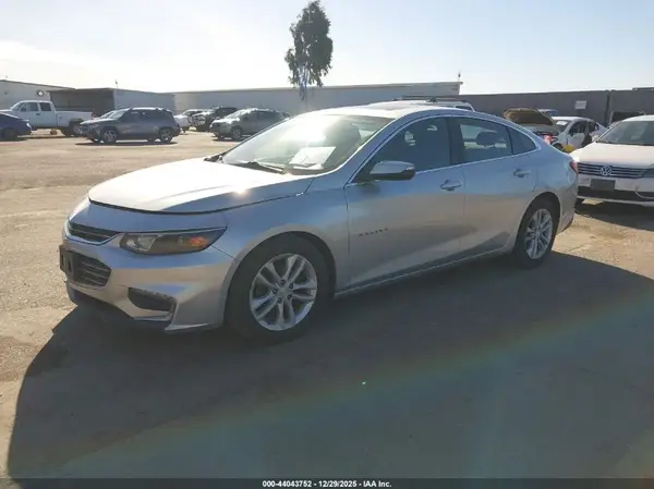 1G1ZD5ST8JF147321 2018 CHEVROLET MALIBU - Image 2