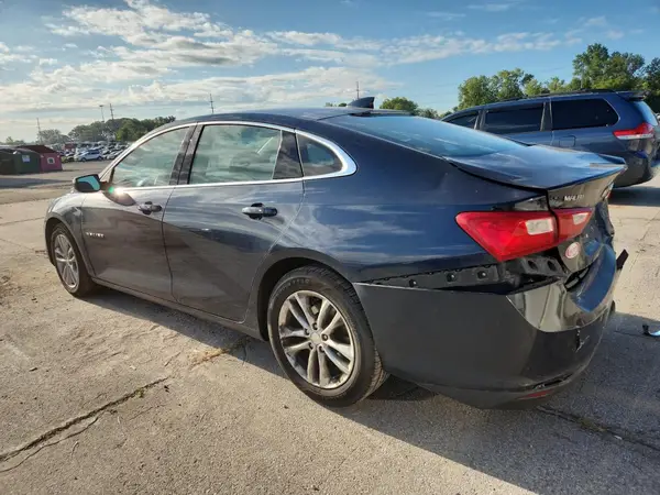 1G1ZD5ST8JF153572 2018 CHEVROLET MALIBU - Image 2
