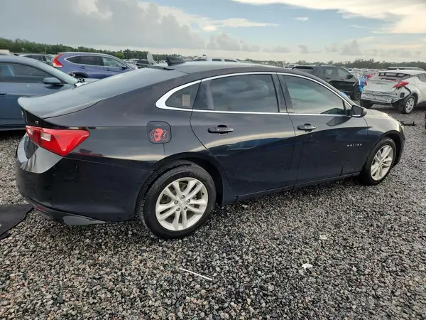 1G1ZD5ST8JF153782 2018 CHEVROLET MALIBU - Image 2