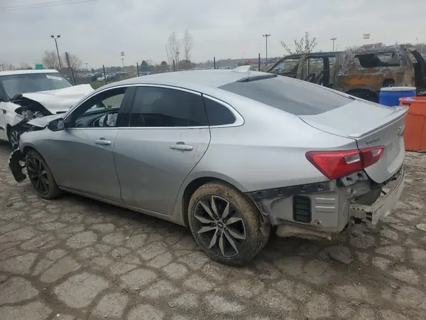 1G1ZD5ST8JF158027 2018 CHEVROLET MALIBU - Image 2