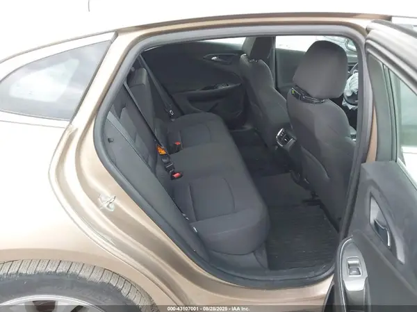 1G1ZD5ST8JF161221 2018 CHEVROLET MALIBU - Image 8