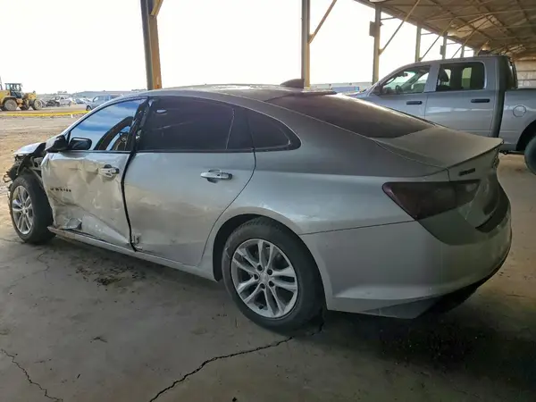 1G1ZD5ST8JF161350 2018 CHEVROLET MALIBU - Image 2