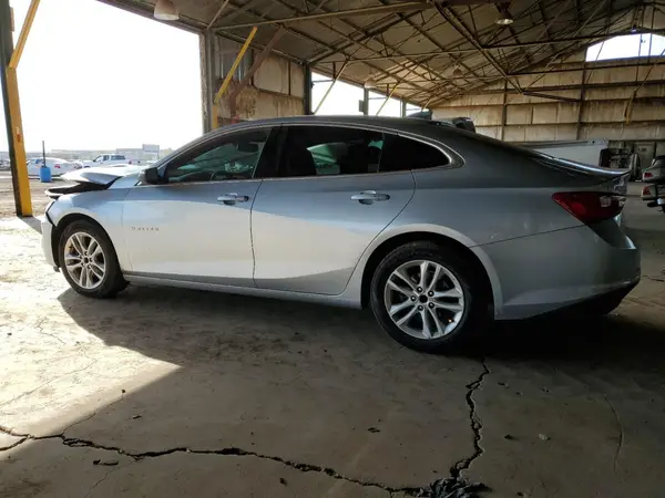 1G1ZD5ST8JF165883 2018 CHEVROLET MALIBU - Image 2