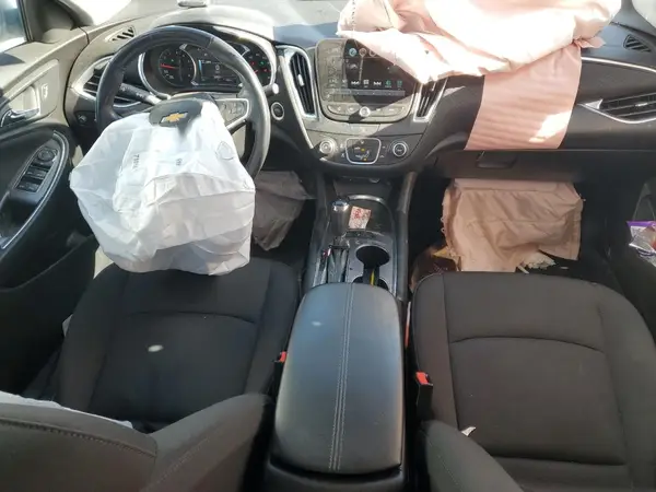 1G1ZD5ST8JF167729 2018 CHEVROLET MALIBU - Image 8