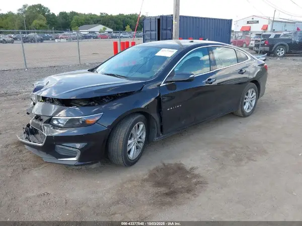 1G1ZD5ST8JF183431 2018 CHEVROLET MALIBU - Image 2