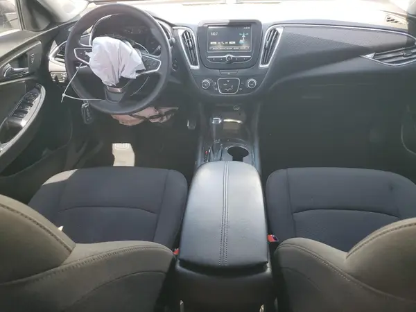 1G1ZD5ST8JF183803 2018 CHEVROLET MALIBU - Image 8